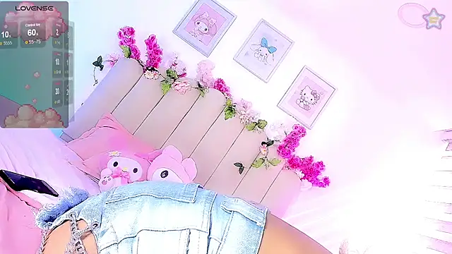 Snapshot of Little_Barbie16 chatting on 31, 3, 2026 Little Barbie16 online show from 31, 3, 2026