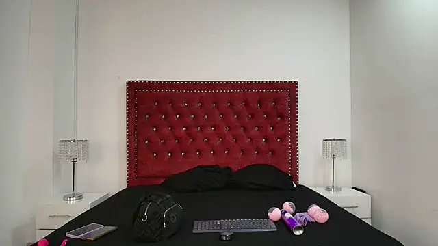 Daphne glas online show from 14, 4, 2026