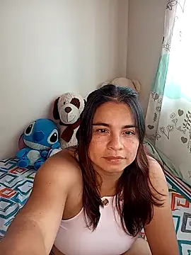 BettyBoo w online show from 5, 4, 2026