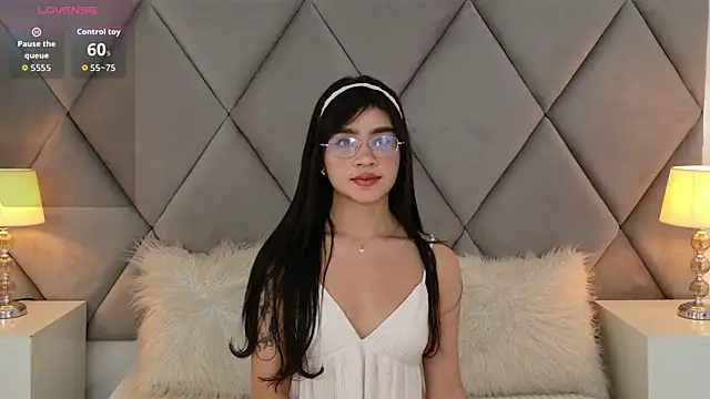 Snapshot of OliviaDiaz chatting on 28, 4, 2026 OliviaDiaz online show from 28, 4, 2026