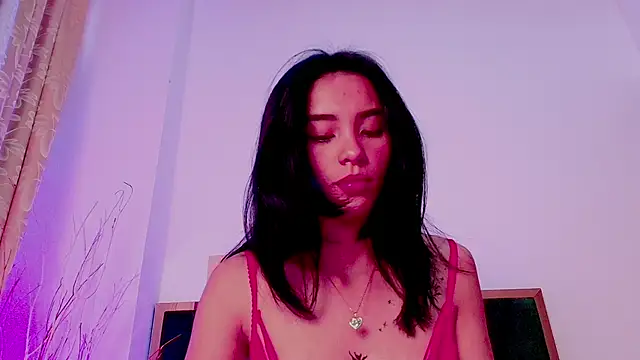 ValkaVega online show from 7, 4, 2026