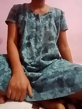 yesmam36 online show from 18, 4, 2026