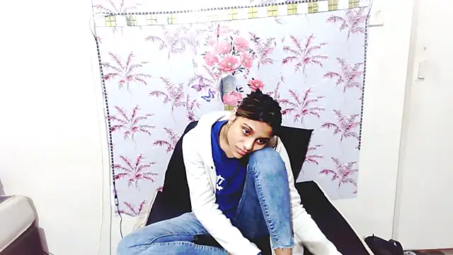 Snapshot of Luscious_Lexy chatting on 3, 7, 2026 Luscious Lexy online show from 3, 7, 2026