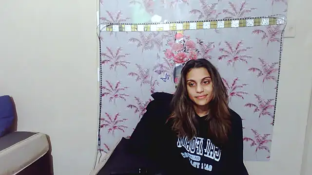 Snapshot of Luscious_Lexy chatting on 16, 7, 2026 Luscious Lexy online show from 16, 7, 2026