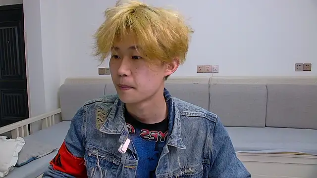 Chili-001 online show from 9, 3, 2026