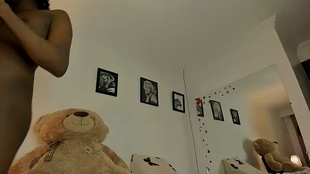 Melisa Ebony online show from 5, 6, 2026