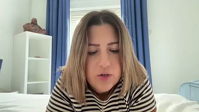 annabellewarick online show from 11, 4, 2026