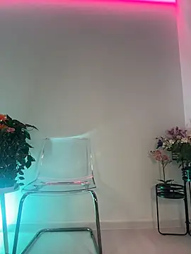 Snapshot of ScarletFlameee chatting on 7, 5, 2026 ScarletFlameee online show from 7, 5, 2026
