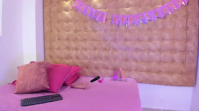 Snapshot of ariana_morelly chatting on 29, 5, 2026 ariana morelly online show from 29, 5, 2026