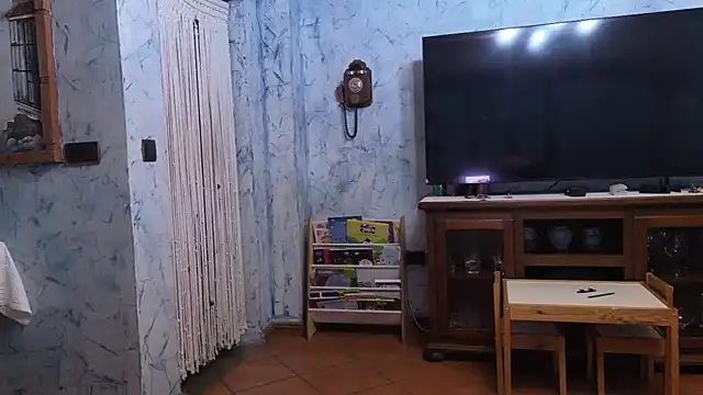 zeusoctavian1 online show from 22, 4, 2026