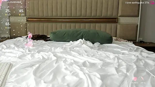 kasumikawa online show from 9, 4, 2026