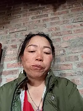 Yellow-pink online show from 10, 3, 2026