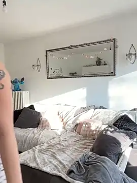 Fiebie licious  online show from 14, 4, 2026