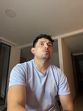 TroyeSavage online show from 2, 4, 2026