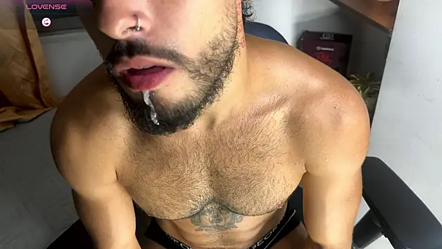 Mateobaer  online show from 22, 4, 2026