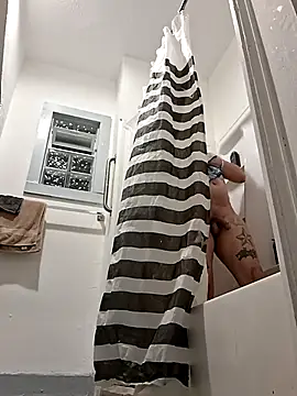 Brandon23xxxgb online show from 14, 4, 2026