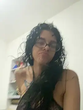 Snapshot of maxxine_jade chatting on 7, 4, 2026 maxxine jade online show from 7, 4, 2026