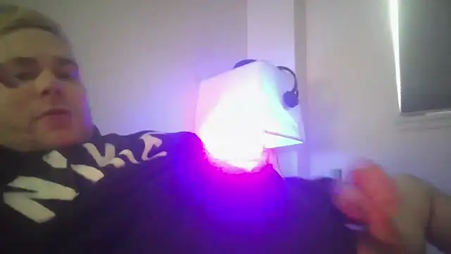 occasionalride1 online show from 6, 4, 2026