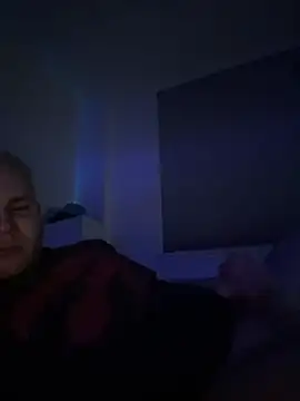 Snapshot of occasionalride1 chatting on 3, 6, 2026 occasionalride1 online show from 3, 6, 2026
