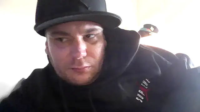 Snapshot of occasionalride1 chatting on 5, 6, 2026 occasionalride1 online show from 5, 6, 2026