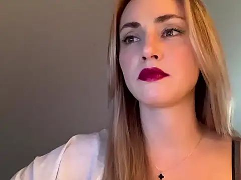 ScarlettSensitive online show from 9, 4, 2026