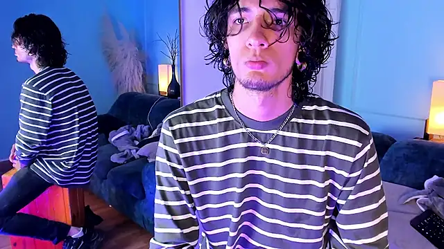 Skinny Mac online show from 5, 4, 2026