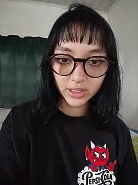 LilithBluum online show from 27, 5, 2026