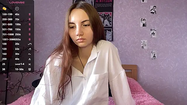 Snapshot of AlisaBloom chatting on 20, 6, 2026 AlisaBloom online show from 20, 6, 2026