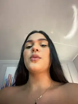 Bella-Ferrer online show from 18, 4, 2026