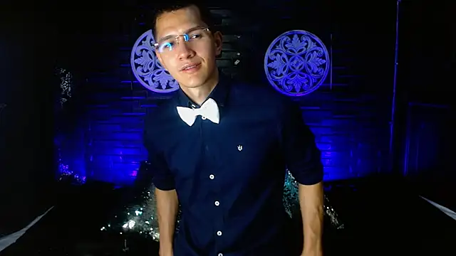 MilanDavid1 online show from 25, 3, 2026