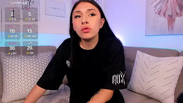 Snapshot of Zoey_monroe chatting on 19, 6, 2026 Zoey monroe online show from 19, 6, 2026
