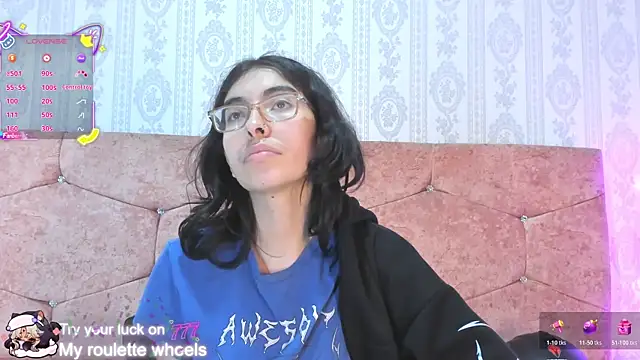 Snapshot of Molly_A chatting on 25, 3, 2026 Molly A online show from 25, 3, 2026