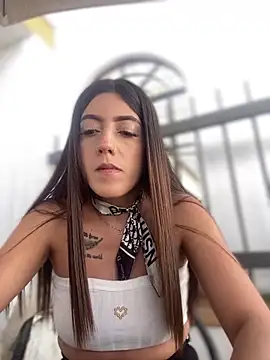 Electra Pinkk online show from 4, 4, 2026