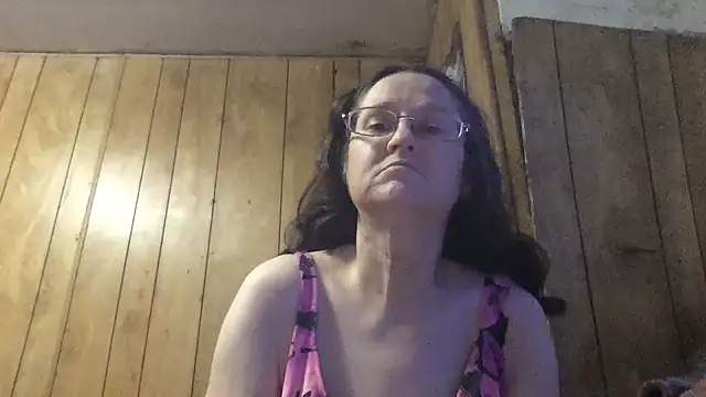 Snapshot of milfmichelle69 chatting on 9, 7, 2026 milfmichelle69 online show from 9, 7, 2026