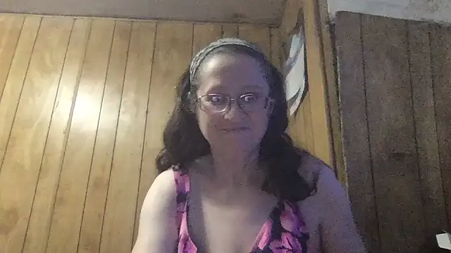 Snapshot of milfmichelle69 chatting on 12, 7, 2026 milfmichelle69 online show from 12, 7, 2026