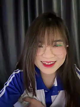 Snapshot of Cum-withyou chatting on 4, 5, 2026 Cum-withyou online show from 4, 5, 2026