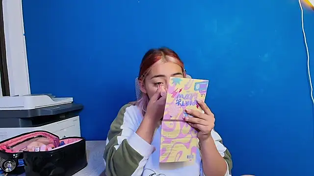 PinkyyPieee  online show from 16, 3, 2026