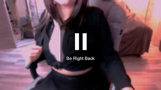 DaisyBloomm online show from 13, 3, 2026