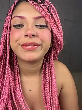 Snapshot of GiaRedd chatting on 6, 7, 2026 GiaRedd online show from 6, 7, 2026