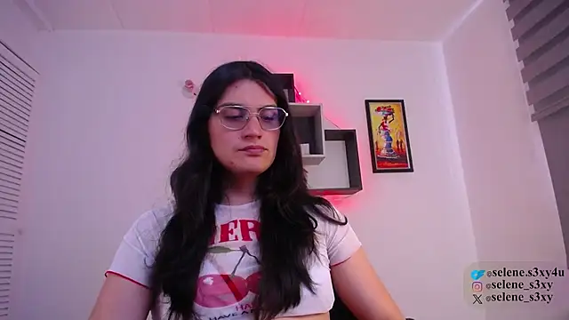 selene cutie online show from 15, 3, 2026