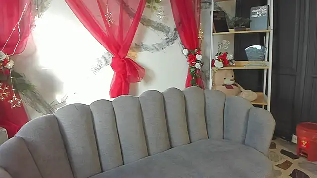 AphroditeSweett online show from 16, 4, 2026