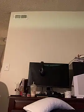 Snapshot of urfavgamergurl chatting on 1, 8, 2026 urfavgamergurl online show from 1, 8, 2026