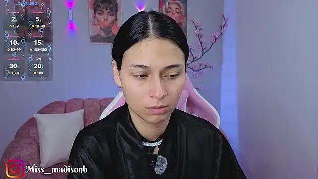 Snapshot of miss__madison chatting on 7, 5, 2026 miss madison online show from 7, 5, 2026
