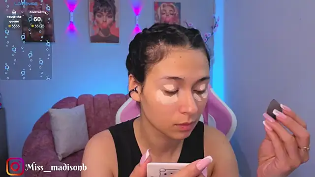 Snapshot of miss__madison chatting on 13, 5, 2026 miss madison online show from 13, 5, 2026