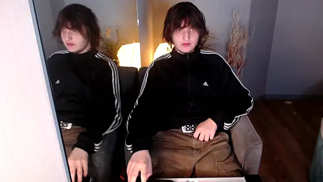 Snapshot of delalex chatting on 27, 5, 2026 delalex online show from 27, 5, 2026