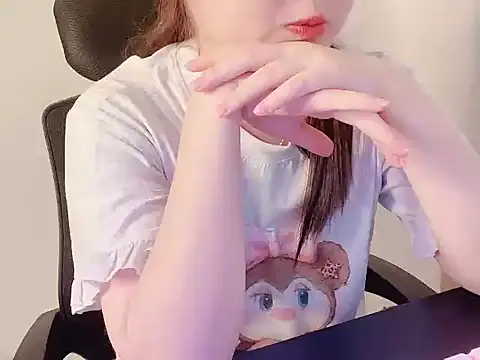 Snapshot of hunhun122 chatting on 29, 4, 2026 hunhun122 online show from 29, 4, 2026