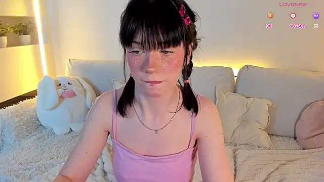 lisa sunny  online show from 2, 7, 2026