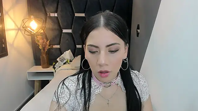 Abril Fox   online show from 21, 5, 2026