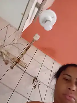 gatinha20257 online show from 18, 5, 2026