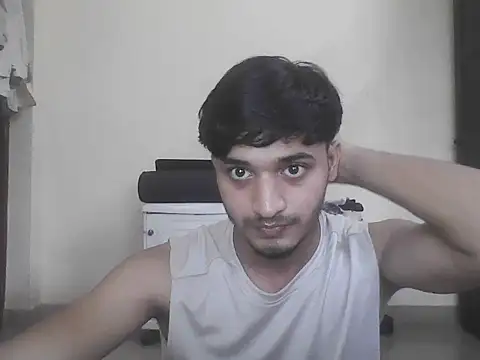 Snapshot of adithya123h chatting on 9, 5, 2026 adithya123h online show from 9, 5, 2026